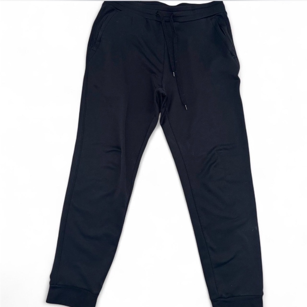 32° Black joggers with drawstring waist